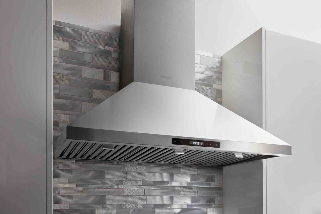 Thor Kitchen 36-Inch Wall Mount LED Light Range Hood in Stainless Steel (HRH3607) Thor Kitchen