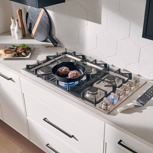 Thor Kitchen 36-Inch Professional Drop-In Gas Cooktop with Six Burners in Stainless Steel (TGC3601) Thor Kitchen
