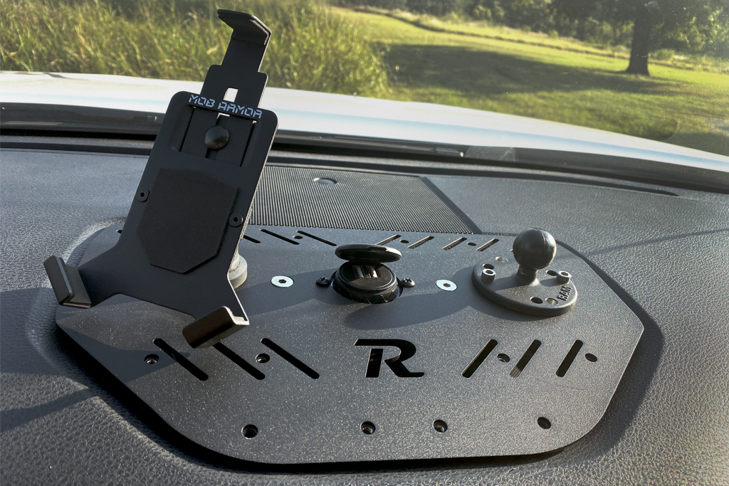 Rago Fabrication 2014-2021 2nd Gen Toyota Tundra - Modular Dash Digital Device Mount – image 3 of 16