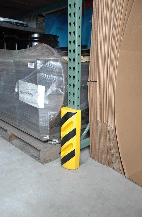 Vestil VMRP-15 Polyethylene Corner Protector 15-1/2 in. Height Yellow/Black