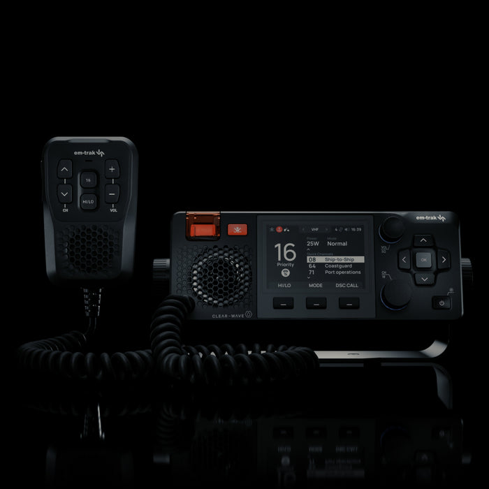 em-trak X100 VHF/DSC/AIS radio front panel with color display and fist mic