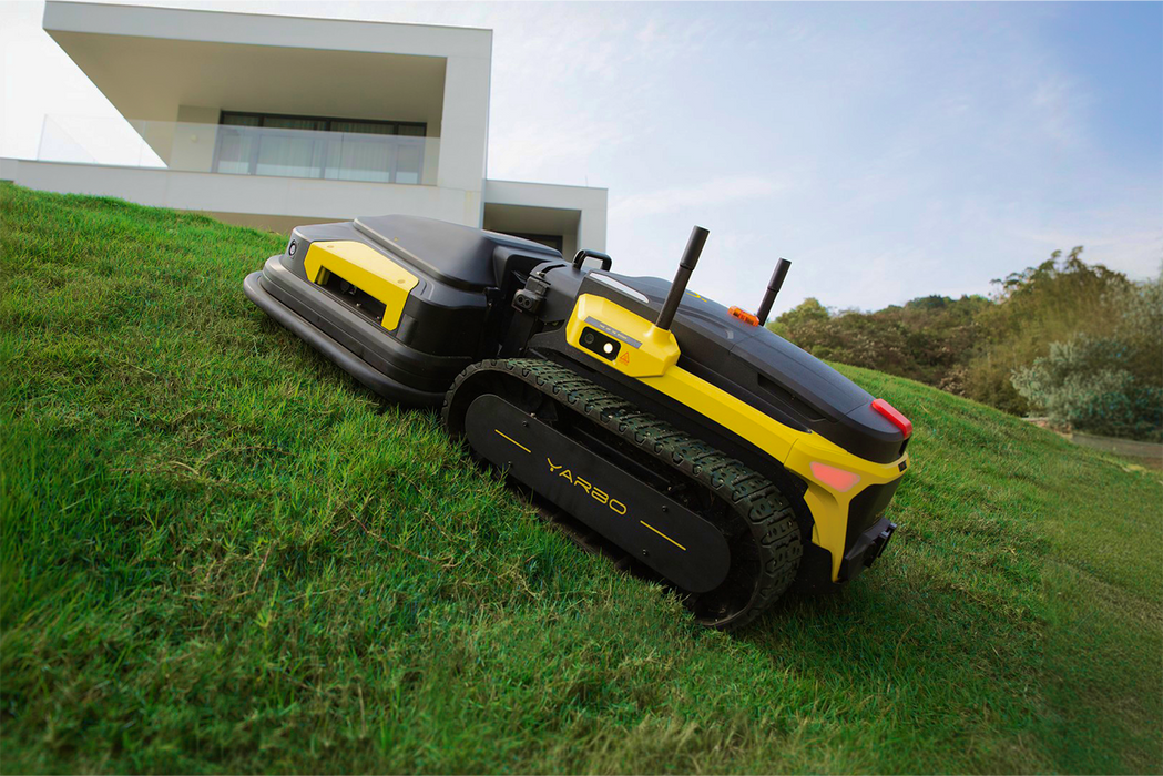 Yarbo Lawn Mower with Trimmer Bundle - Close-Up