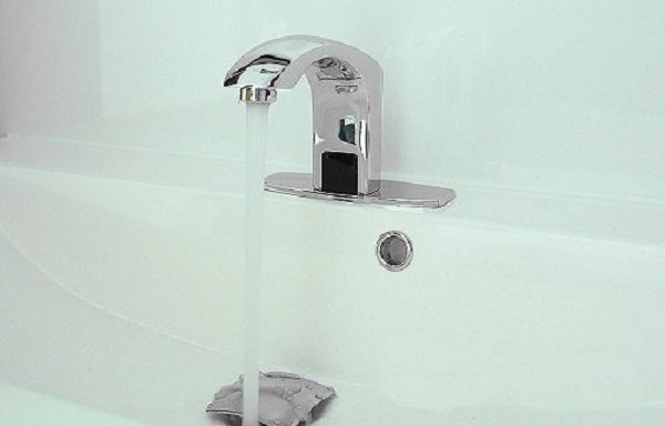 Cascada AquaSense Elite Sensor Faucet - Detail View