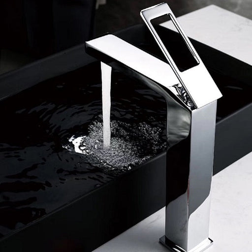 Cascada Aosta Single-Handle Vessel Faucet - Sleek Design in Polished Chrome Finish