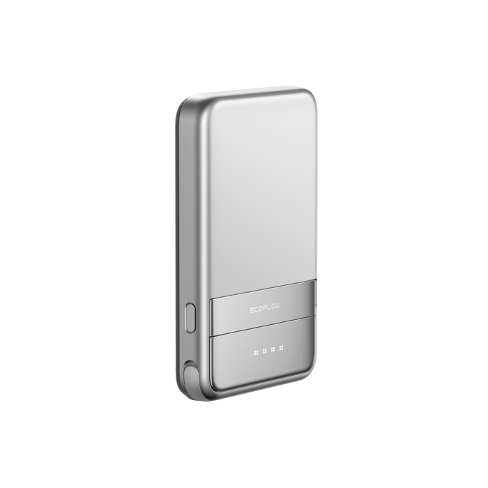 RAPID Magnetic Power Bank (5000mAh) - size and scale