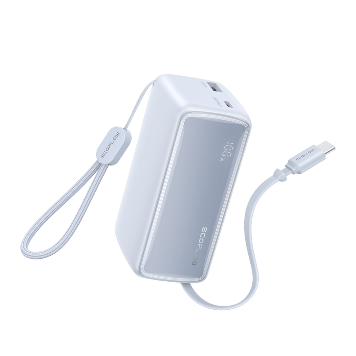 RAPID Power Bank (10K, 45W, Retractable Cable) - detail view