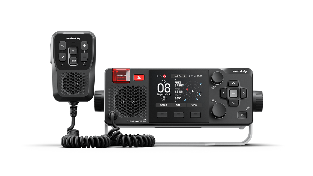 em-trak X100 base station showing the AIS target plot