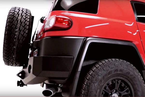 Toyota FJ Single Swing Rear Bumper w/ Trail Series Rear Bumper