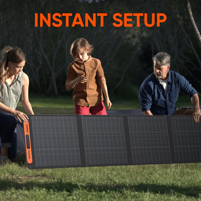 Jackery HomePower 3600 Plus Solar Generator – SolarSaga 200W foldable solar panel