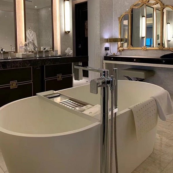 Modern Cascada Freestanding White Soaking Bathtub with Stainless Steel Drain and Overflow - Close-Up