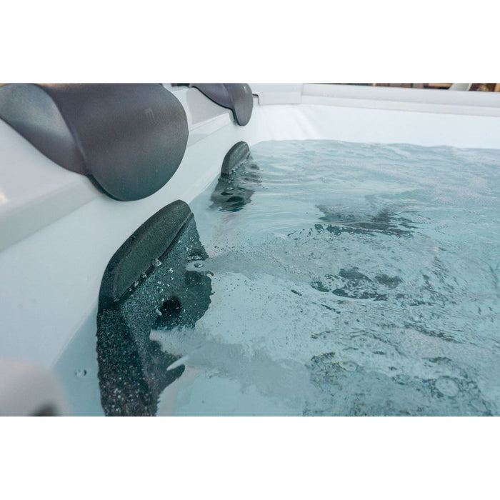 MSpa Oslo Hot Tub - 2200W Heater | 6 Person Frame Spa | F-OS063W - Features