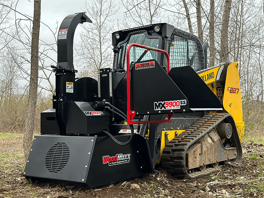 WoodMaxx MX-9900SS skid steer chipper in use