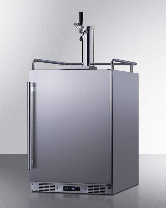 Summit 24" Wide Built-In Outdoor Commercial Beer Kegerator / 5.6 cu.ft. Capacity, Commercial Tap Kit, Automatic Defrost, Digital Thermostat, TapLock Included, Tap Cool System / BC74OSCOM