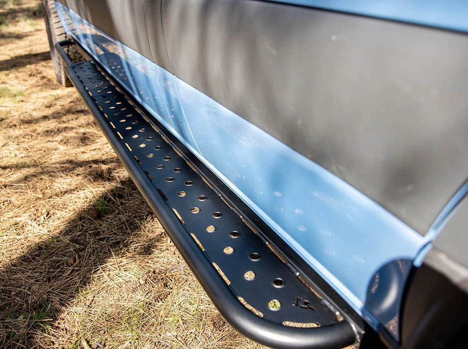 Flatline Van Co. 2007-2026 Mercedes-Benz Sprinter Van Side Steps – image 9 of 13