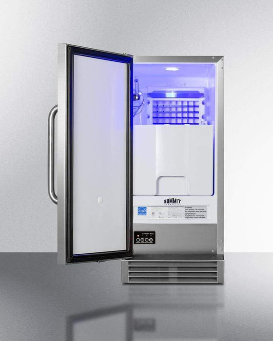 Summit 15" Wide 50 Lb. Built-In Undercounter Commercially Listed Outdoor Clear Icemaker with... Beverage Cooler - Close-Up