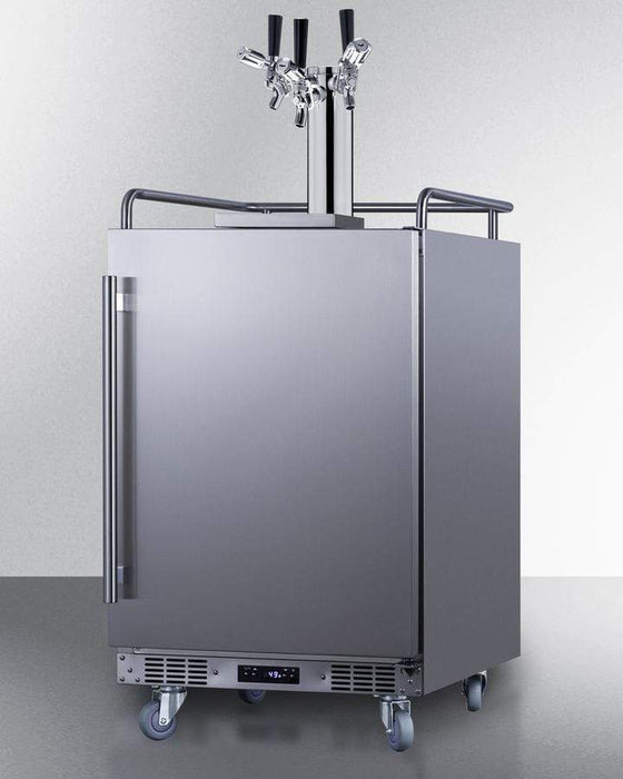 Summit 24" Wide Built-In Outdoor Commercial Beer Kegerator / 5.6 cu.ft. Capacity, Commercial Tap Kit, Triple Tap System, Automatic Defrost, Digital Thermostat, TapLocks Included / BC74OSCOMTRIPLE
