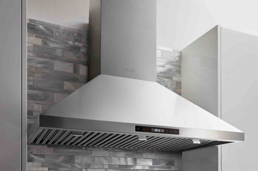 Thor Kitchen 30-Inch Wall Mount LED Light Range Hood in Stainless Steel (HRH3007) Thor Kitchen