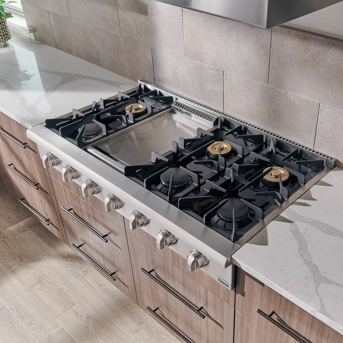 Thor Kitchen 48-Inch Gas RangeTop in Stainless Steel with 6 Burners Including Power Burners and Griddle (HRT4806U) Thor Kitchen