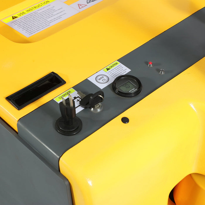 Xilin CPD15W-II-118 counterbalanced stacker mast and lift detail