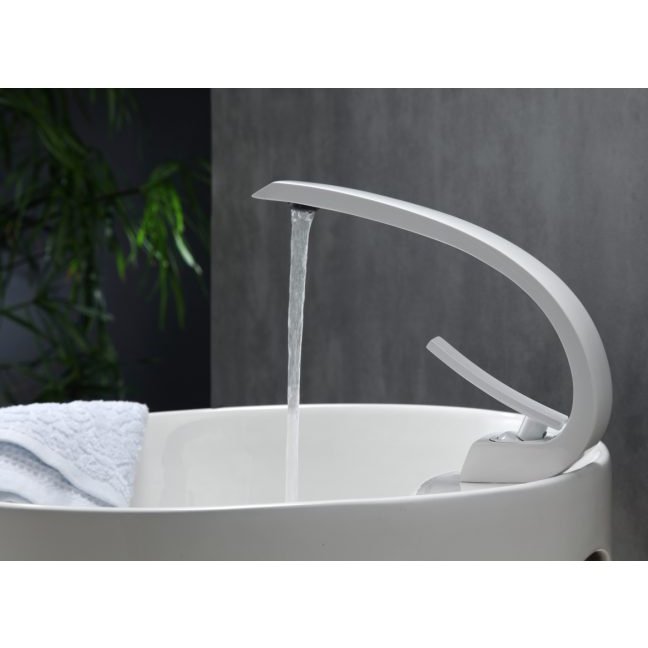 KubeBath Aqua Arcco Chrome Single Lever Modern Bathroom Vanity Faucet KubeBath