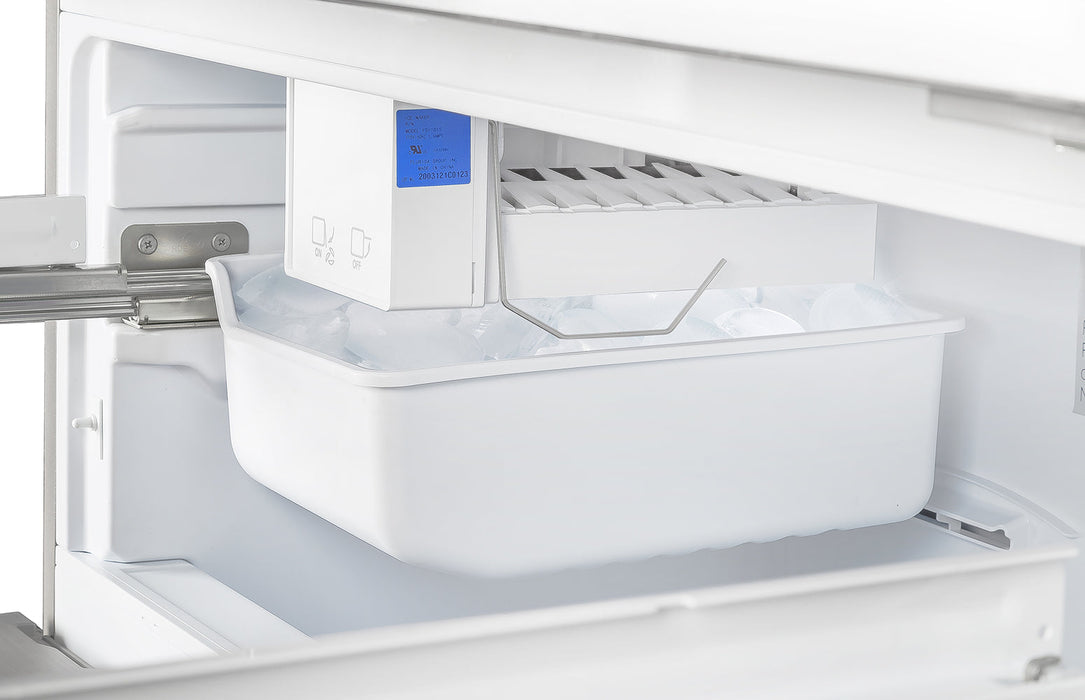 FORNO 31" Gallipoli 17.5 Cu Ft French Door Refrigerator with Ice Maker in Stainless Steel With Built-in Style Grill And Trim - FFFFD1974-35SG FORNO