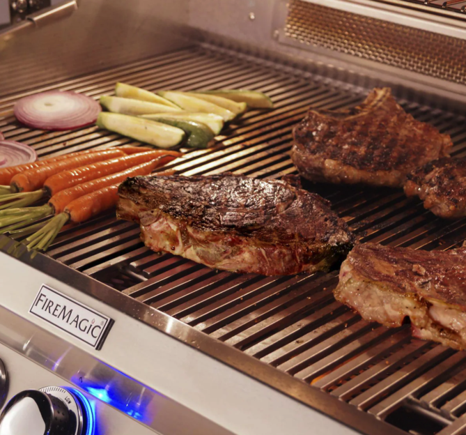 Fire Magic Aurora A830I 46-Inch Built-In Natural Gas & Charcoal Combo Grill With One Infrared Burner And Analog Thermometer - A830I-7LAN-CB - Fire Magic Grills Fire Magic